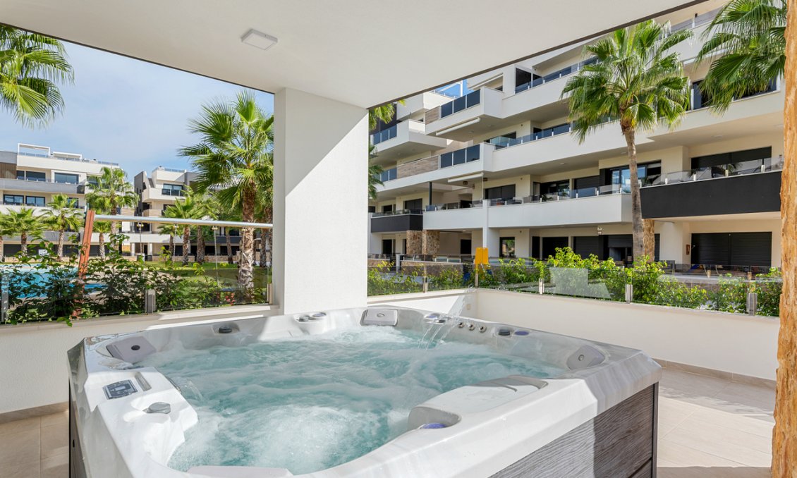 Revânzare - Apartament -
Villamartin - Costa Blanca