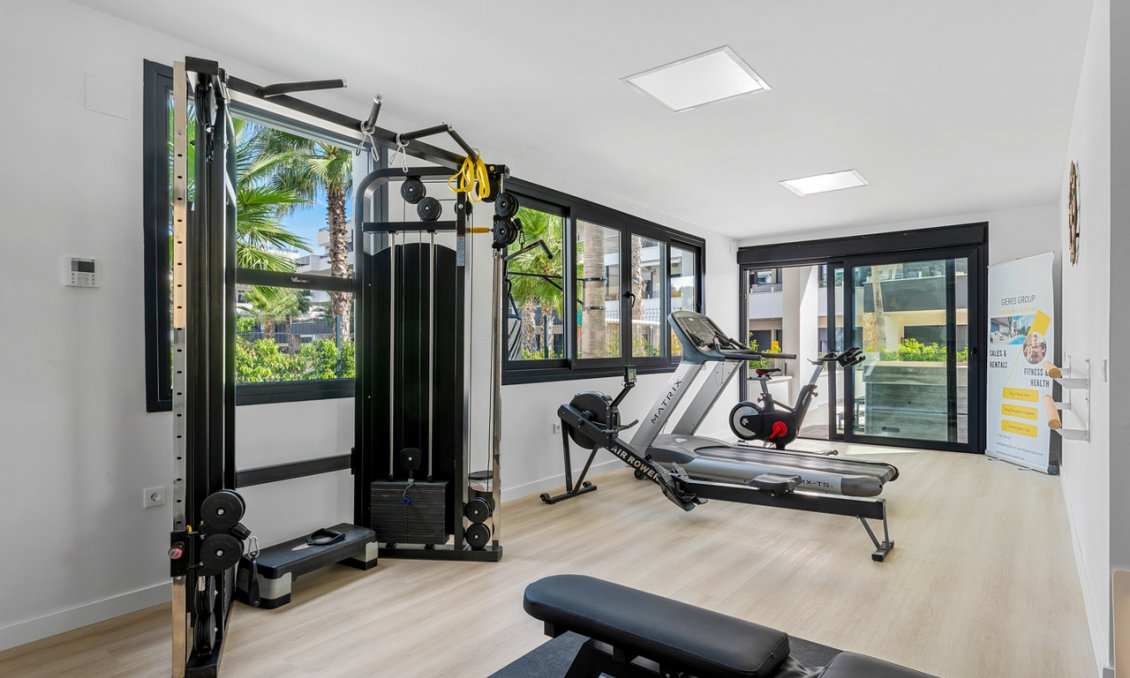 Revânzare - Apartament -
Villamartin - Costa Blanca