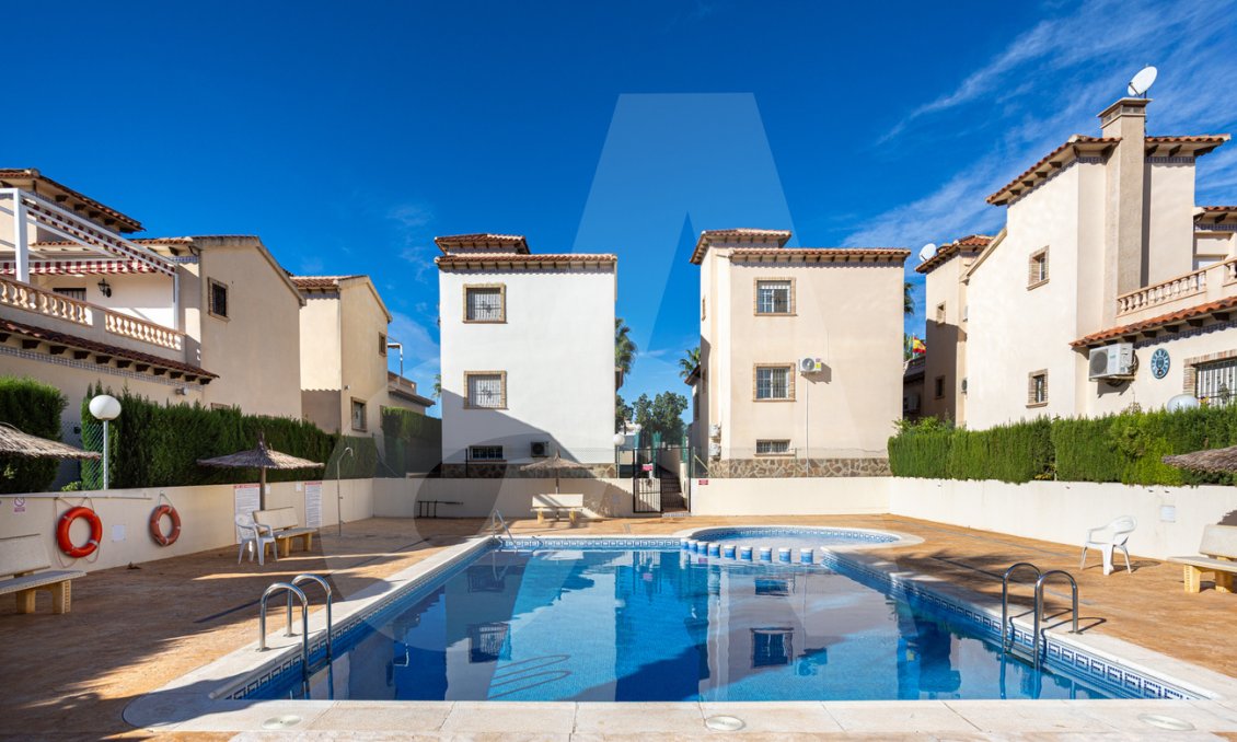 Wiederverkauf - Villa -
Guardamar del Segura - El Raso