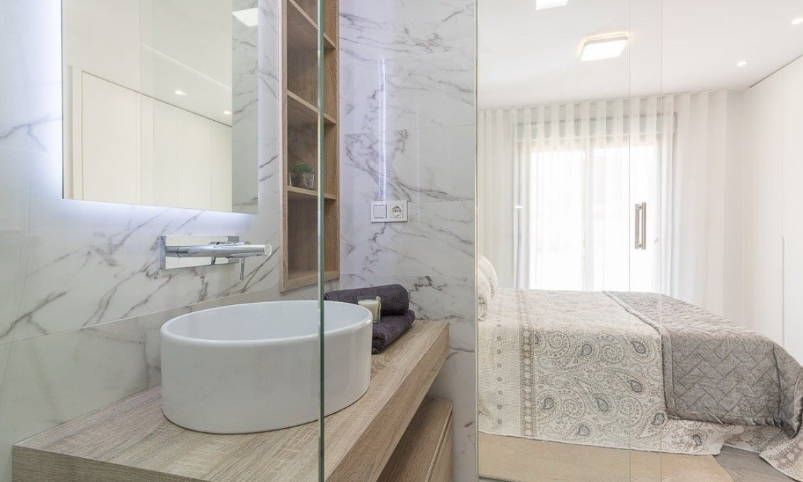 Neue Gebäude - Bungalow -
Torrevieja - Los Balcones