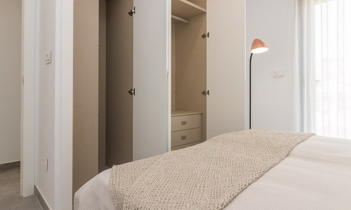 Neue Gebäude - Bungalow -
Torrevieja - Los Balcones