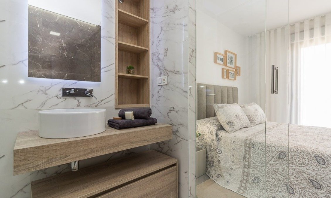 Neue Gebäude - Bungalow -
Torrevieja - Los Balcones