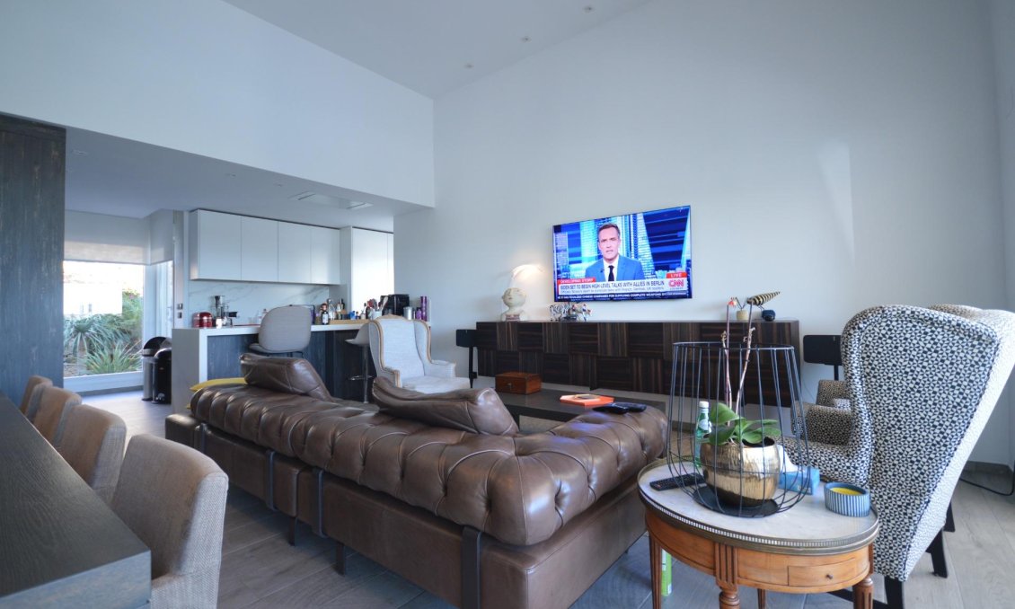 Resale - Villa -
Algorfa - Club De Golf La Finca