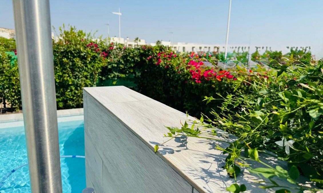 Resale - Villa -
Algorfa - Club De Golf La Finca