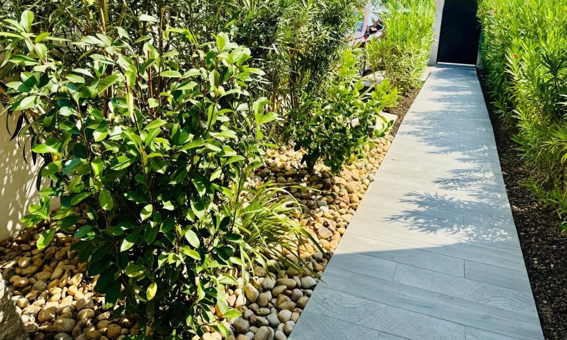 Resale - Villa -
Algorfa - Club De Golf La Finca