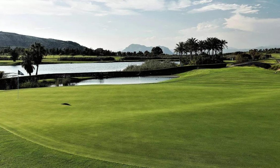 Resale - Villa -
Algorfa - Club De Golf La Finca