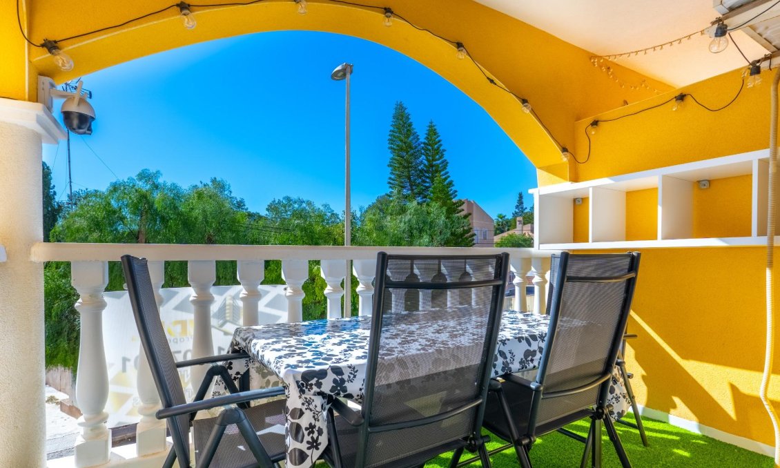 Resale - Duplex -
Algorfa - Comunidad Valenciana