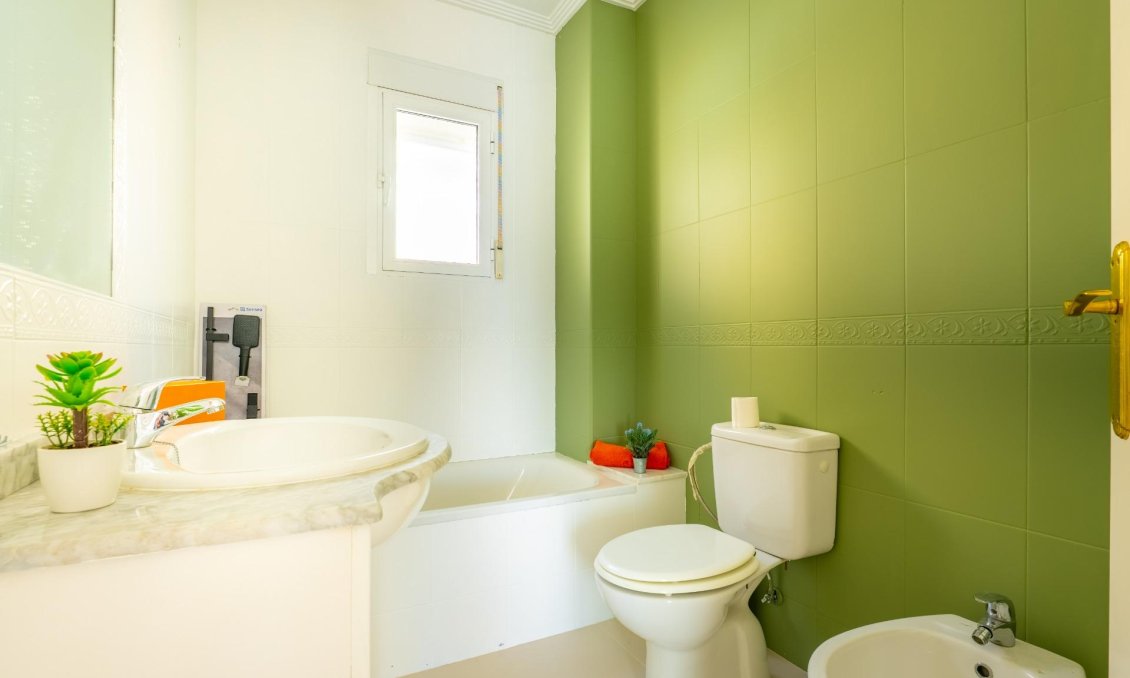 Resale - Duplex -
Algorfa - Comunidad Valenciana