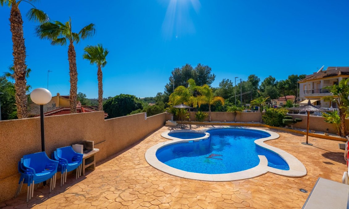 Resale - Duplex -
Algorfa - Comunidad Valenciana