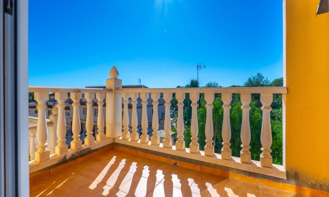 Resale - Duplex -
Algorfa - Comunidad Valenciana