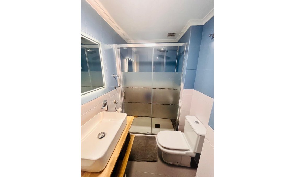 Revente - Appartement -
Torrevieja - Costa Blanca