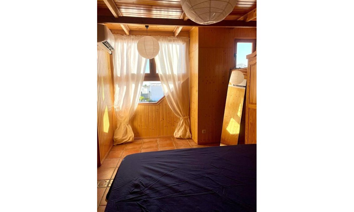 Wiederverkauf - Penthouse -
Torrevieja - Punta Prima