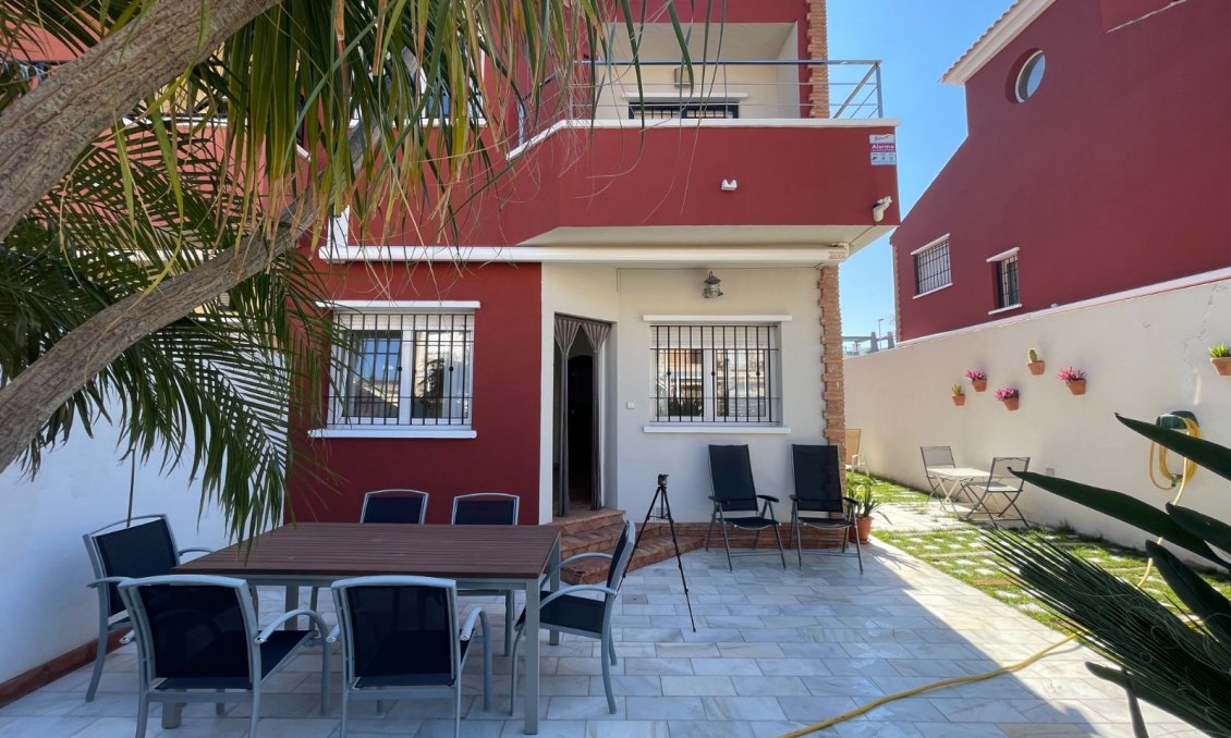 Wiederverkauf - Town House -
Torre de la Horadada - Costa Blanca