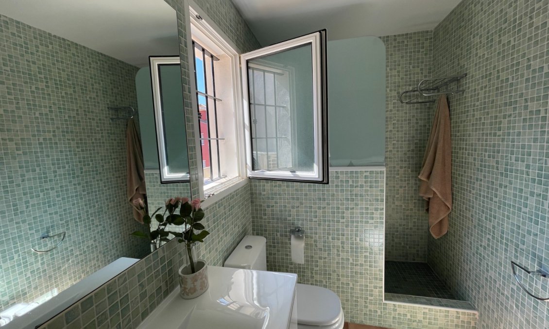 Wiederverkauf - Town House -
Torre de la Horadada - Costa Blanca