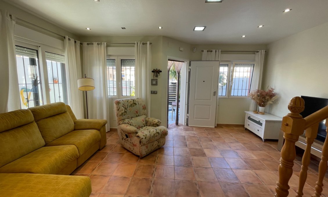 Wiederverkauf - Town House -
Torre de la Horadada - Costa Blanca