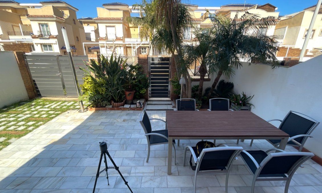 Wiederverkauf - Town House -
Torre de la Horadada - Costa Blanca