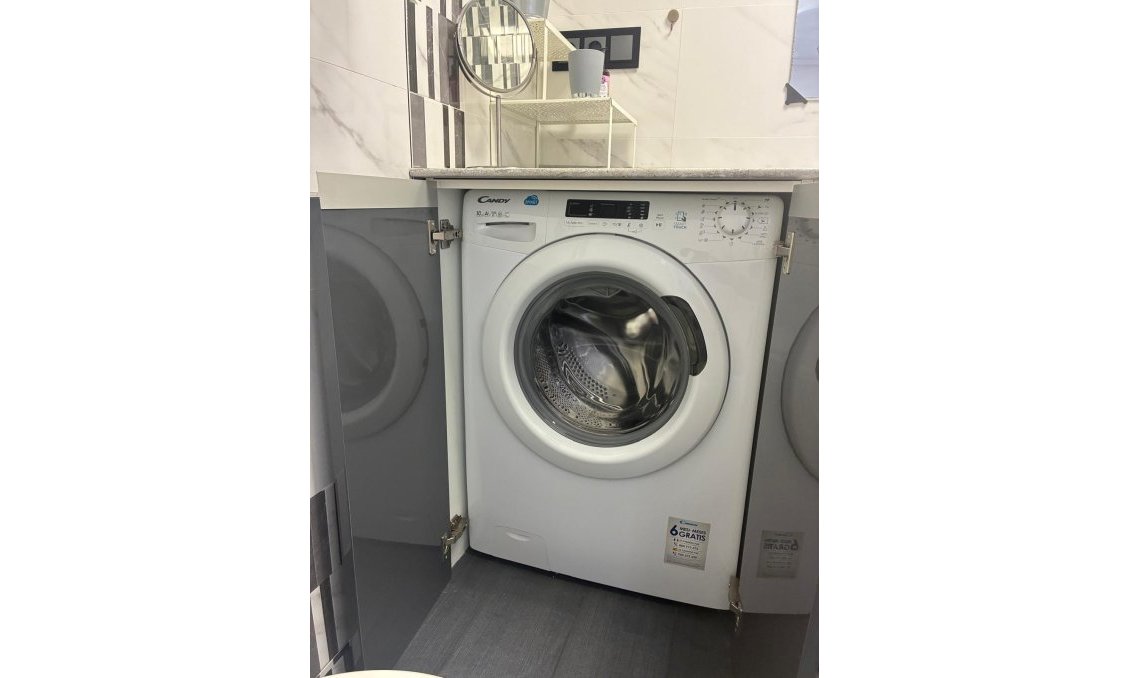 Segunda mano - Apartamento -
Torrevieja - Centro