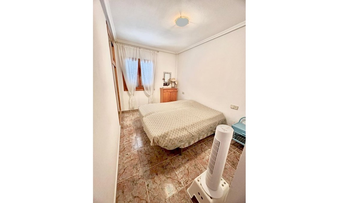 Segunda mano - Bungalow -
Guardamar del Segura - El Moncayo