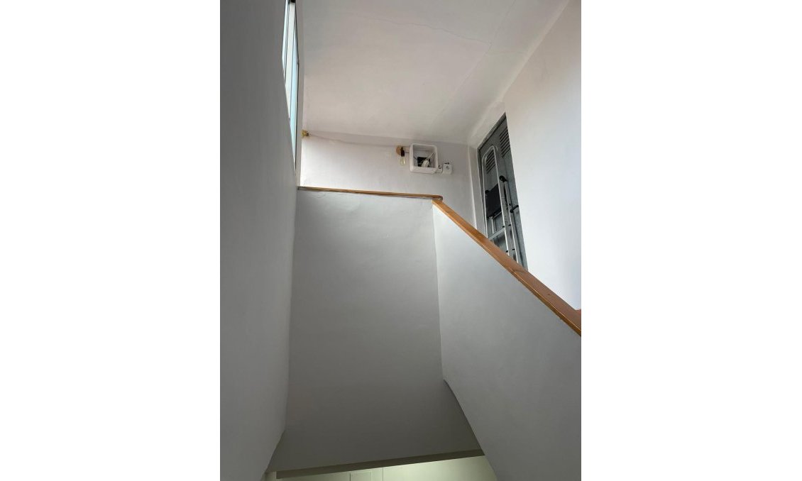 Wiederverkauf - Duplex -
Albatera