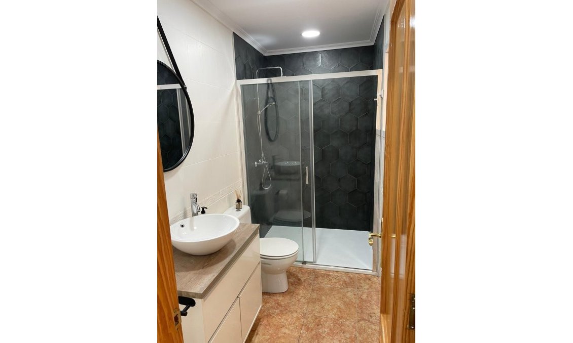 Wiederverkauf - Duplex -
Albatera