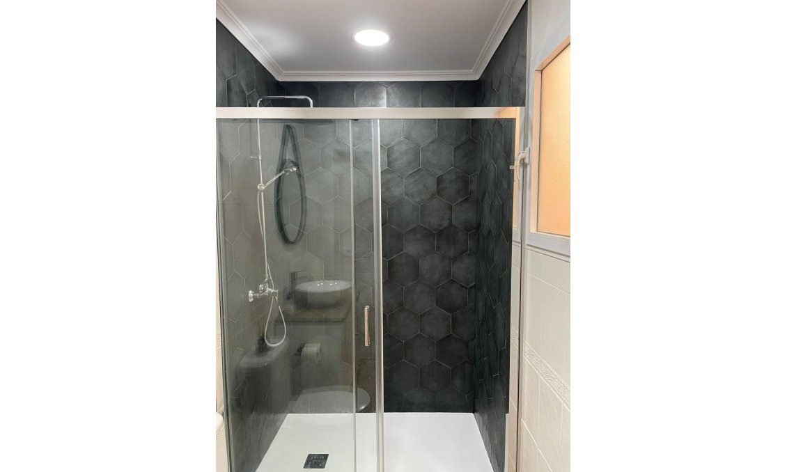 Wiederverkauf - Duplex -
Albatera