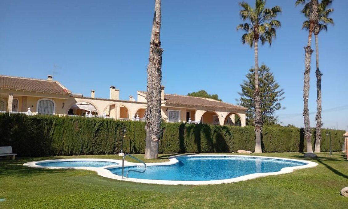 Segunda mano - Town House -
Catral - Costa Blanca