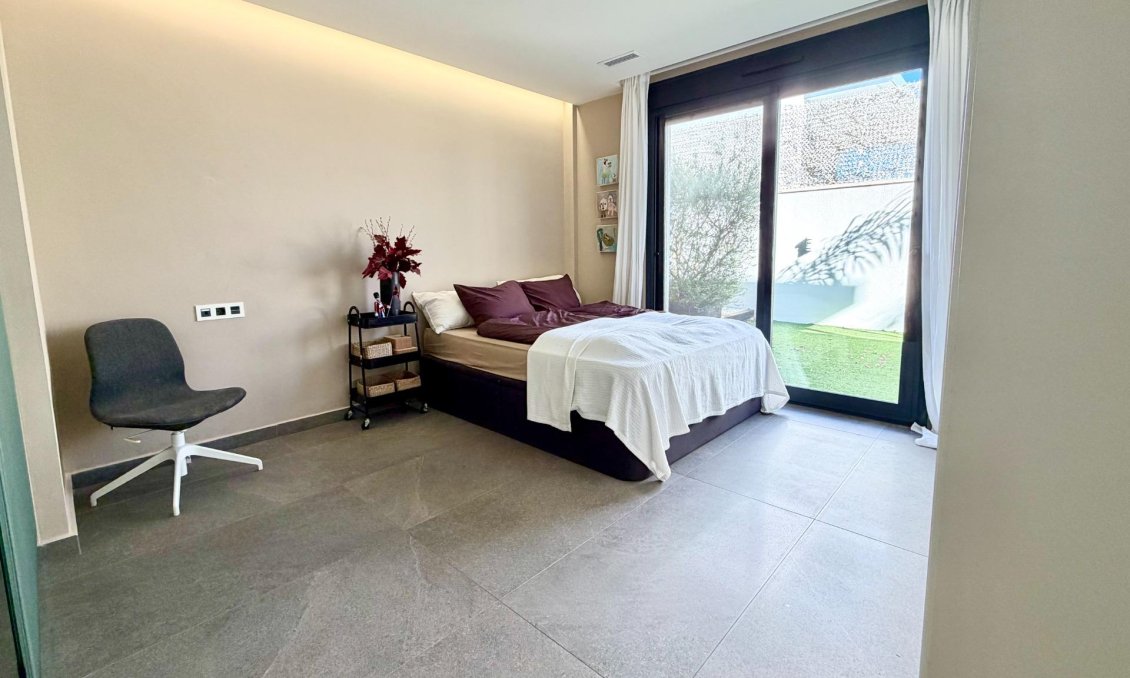 Használt Ingatlanok - Villa -
San Miguel de Salinas - Bellavista