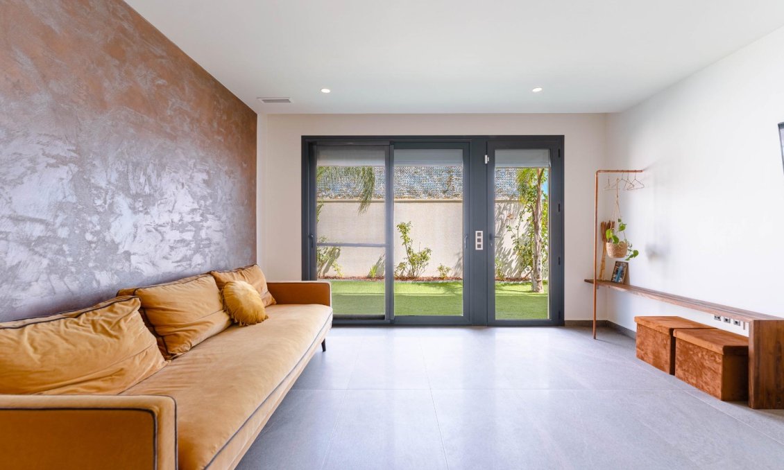 Használt Ingatlanok - Villa -
San Miguel de Salinas - Bellavista