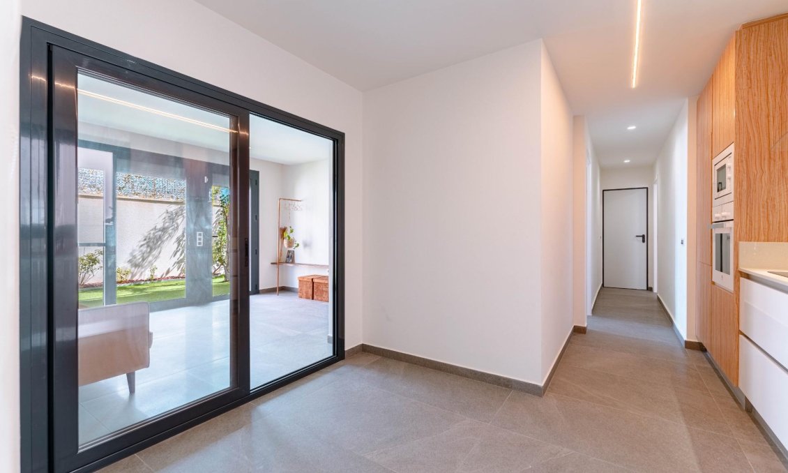 Használt Ingatlanok - Villa -
San Miguel de Salinas - Bellavista