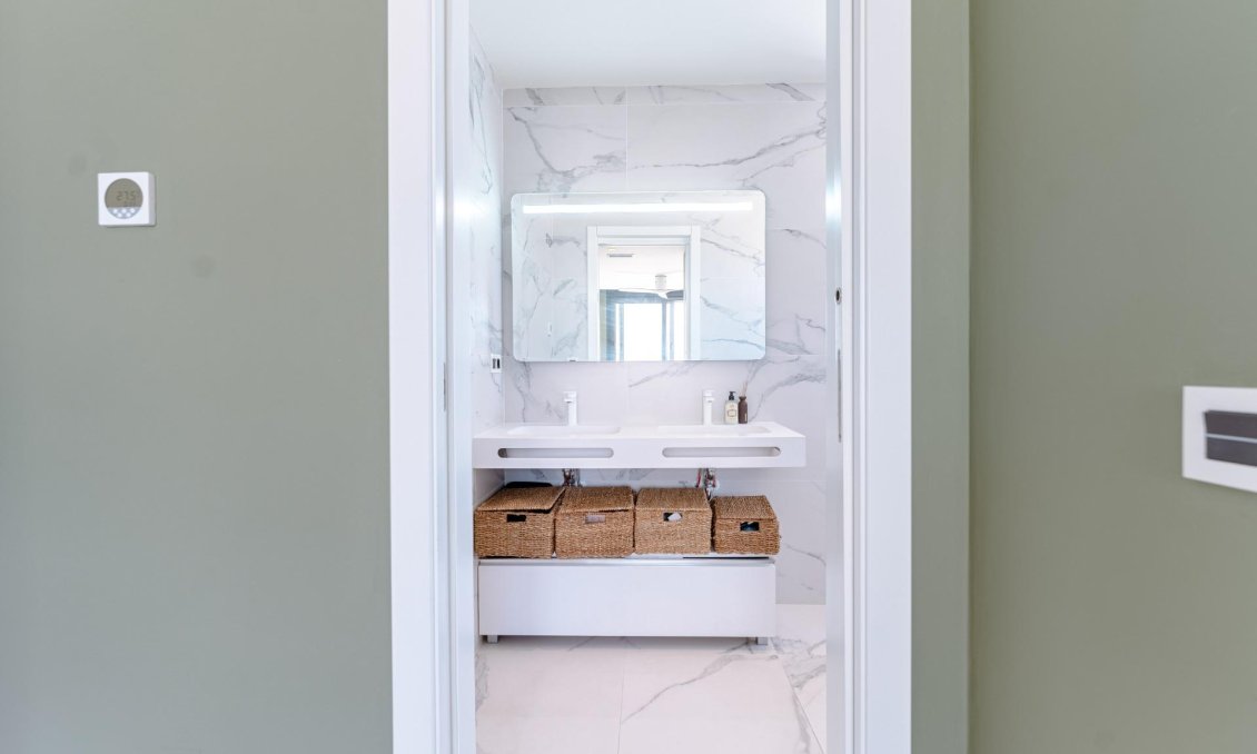 Használt Ingatlanok - Villa -
San Miguel de Salinas - Bellavista