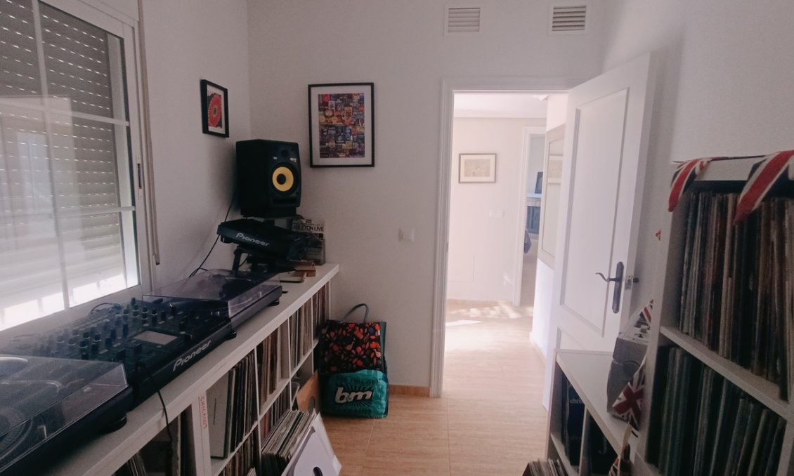 Használt Ingatlanok - Villa -
Avileses - Inland