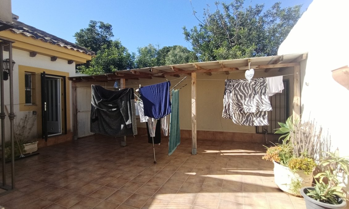 Használt Ingatlanok - Villa -
Avileses - Inland