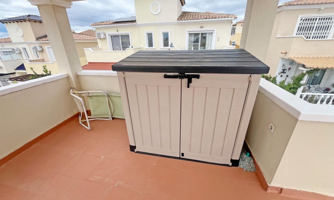 Revente - Duplex -
San Miguel de Salinas - Las Filipinas