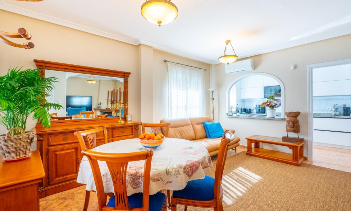 Resale - Duplex -
Orihuela Costa - La Regia