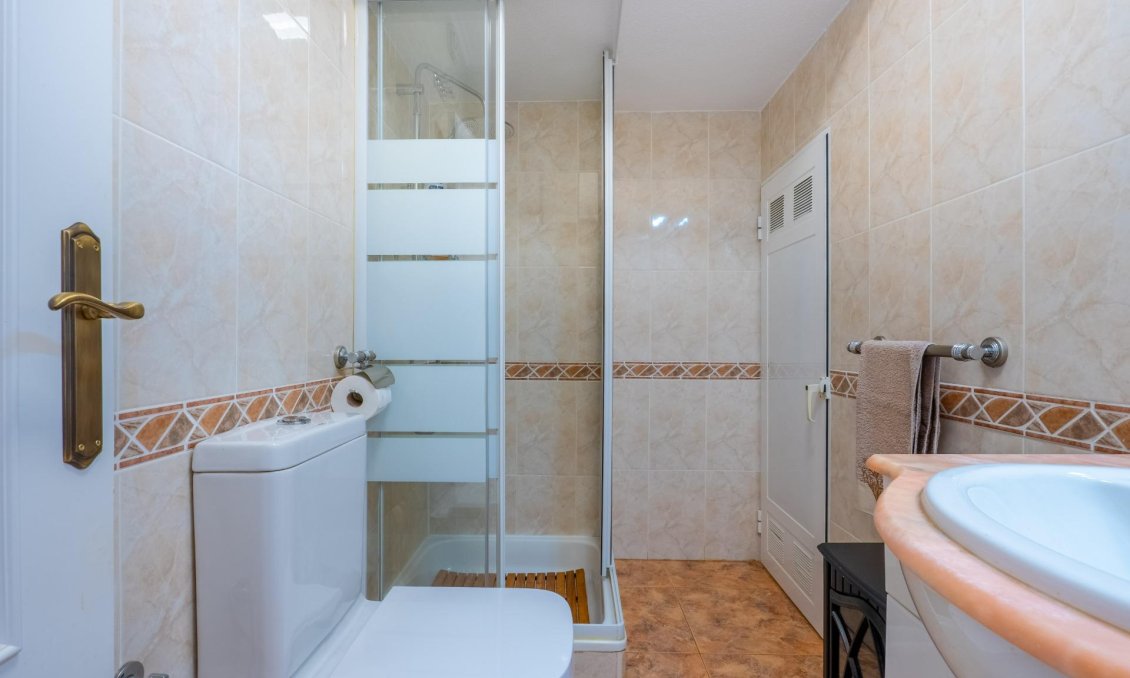 Resale - Duplex -
Orihuela Costa - La Regia