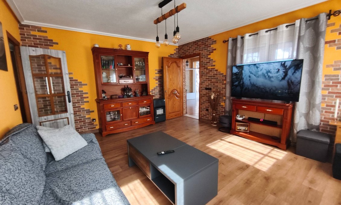 Használt Ingatlanok - Villa -
Torrevieja - Los Balcones