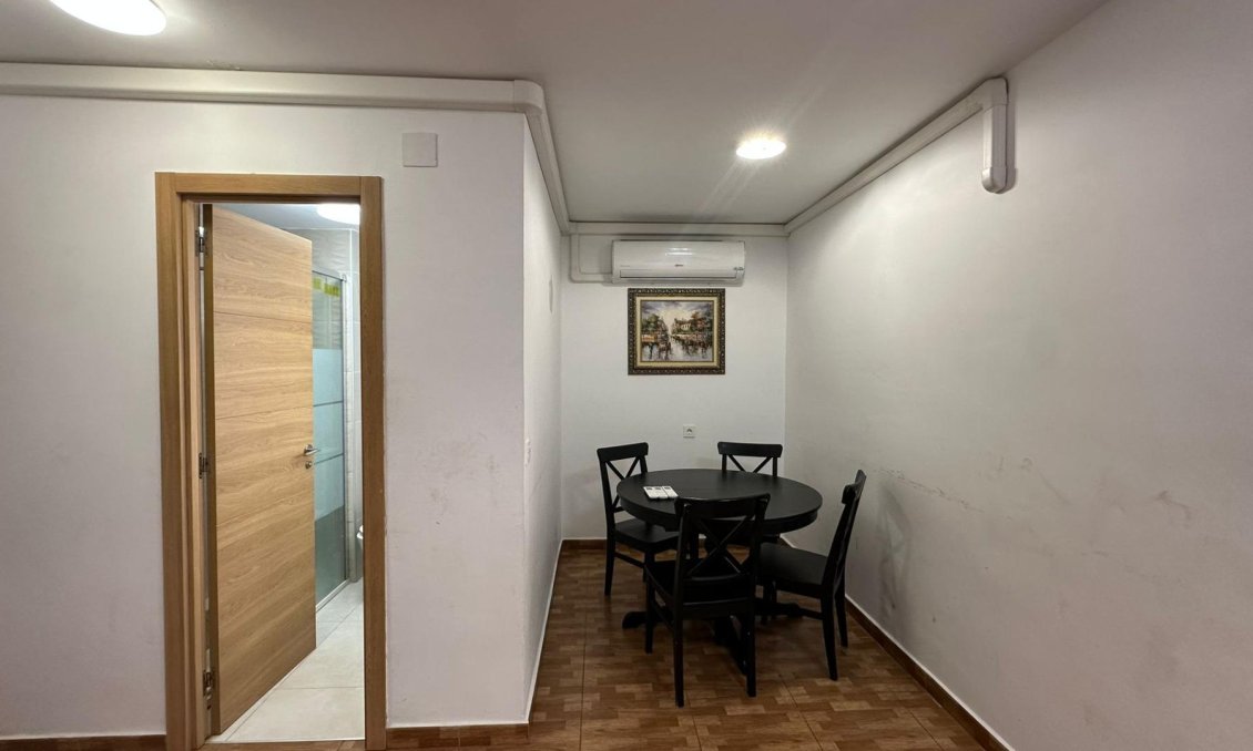 Használt Ingatlanok - Apartman -
Torrevieja - La Mata Pueblo