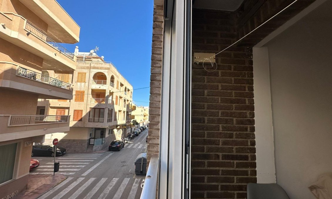 Használt Ingatlanok - Apartman -
Torrevieja - La Mata Pueblo
