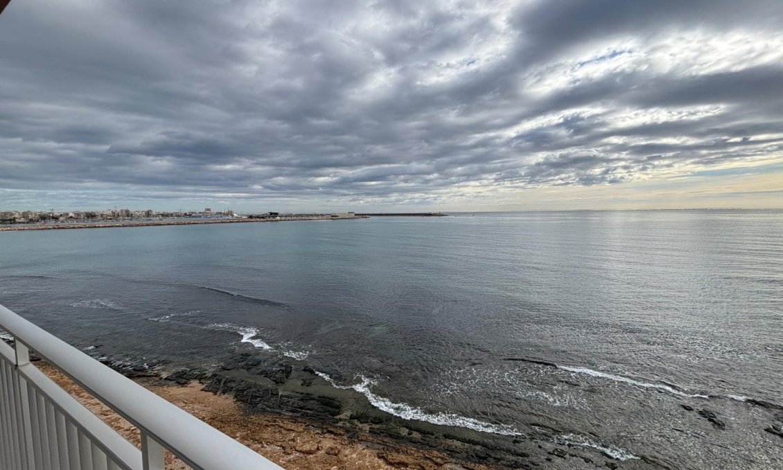 Resale - Apartment -
Torrevieja - Playa De Los Naufragos