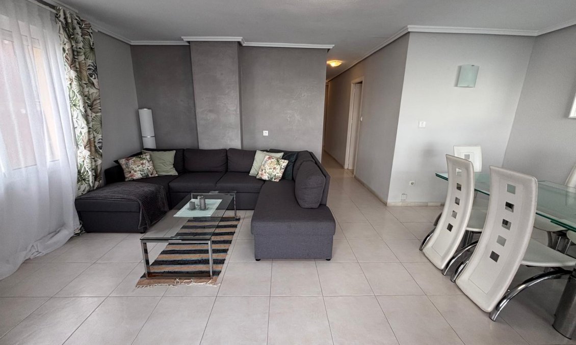 Resale - Apartment -
Torrevieja - Playa De Los Naufragos