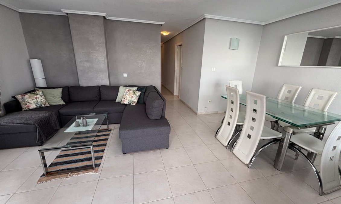 Resale - Apartment -
Torrevieja - Playa De Los Naufragos
