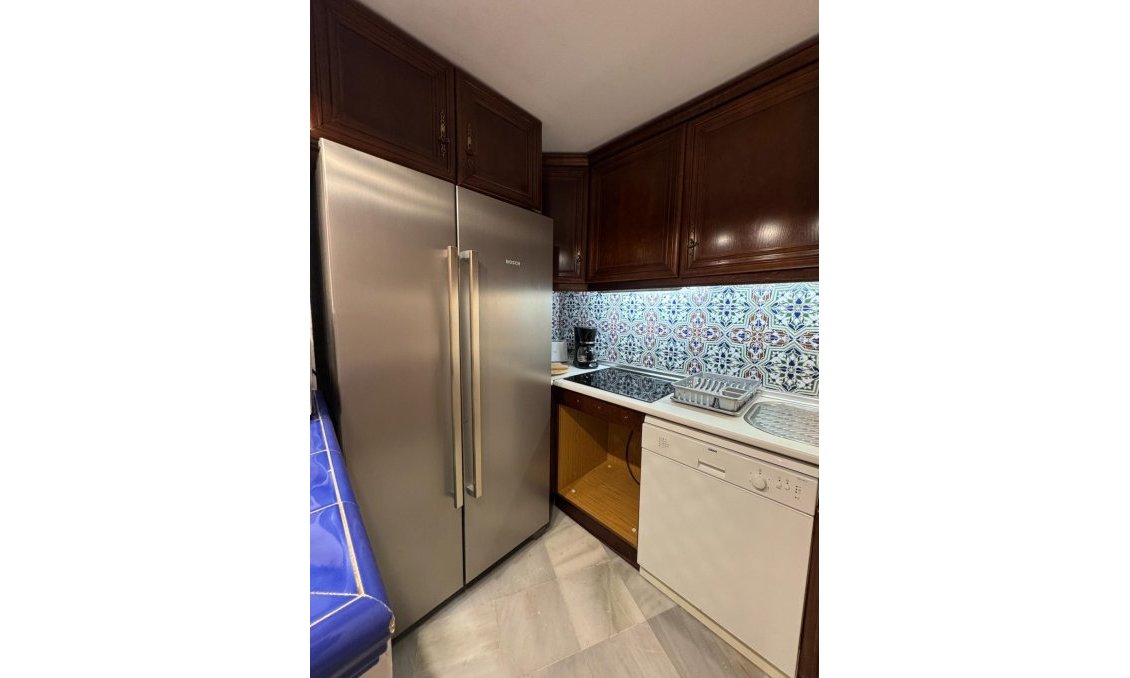 Használt Ingatlanok - Tetőtéri lakás -
Torrevieja - Los Frutales