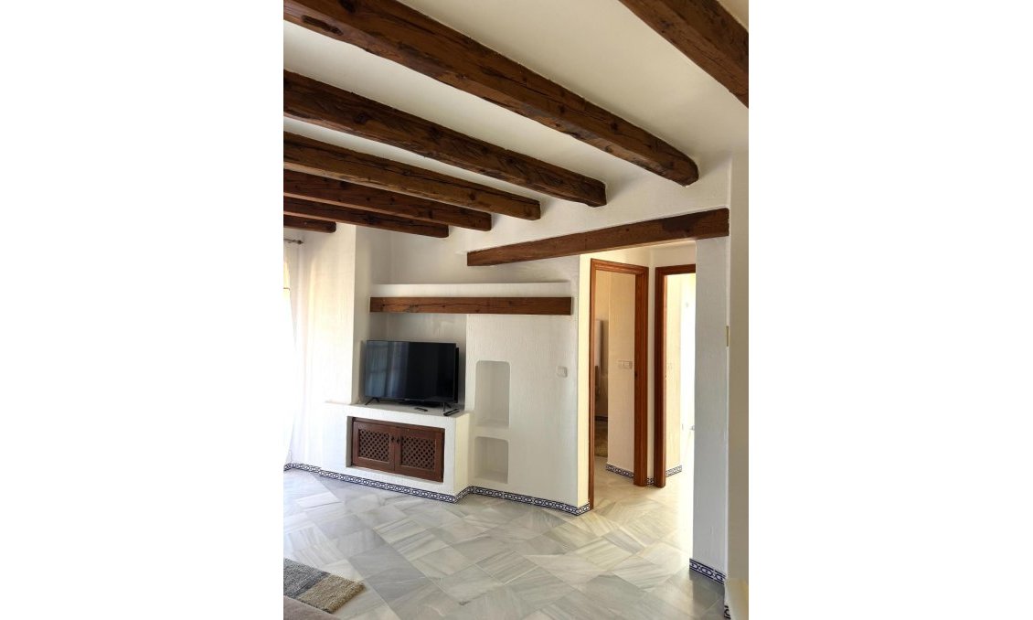 Használt Ingatlanok - Tetőtéri lakás -
Torrevieja - Los Frutales