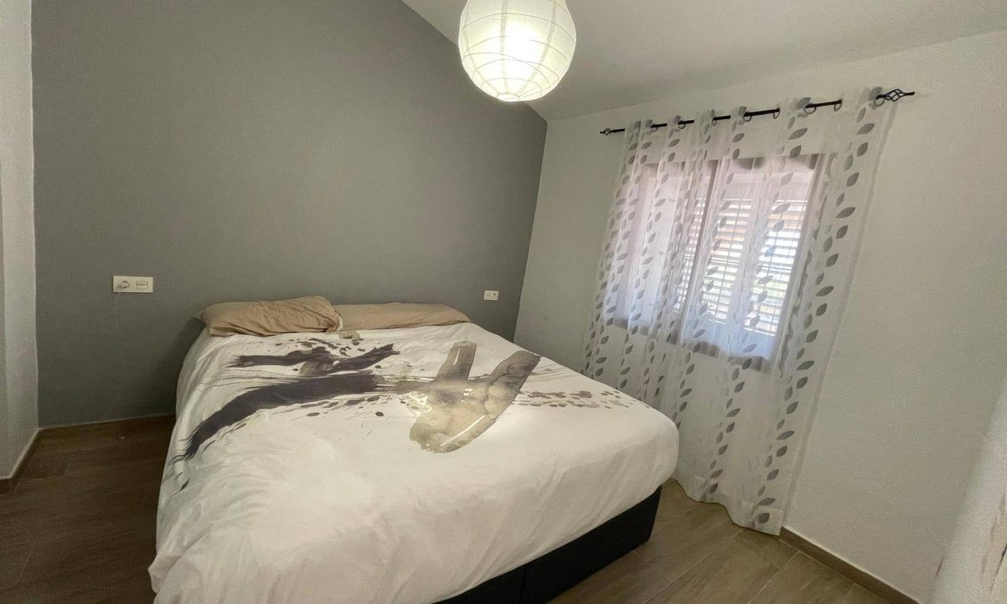 Resale - Town House -
Pilar de la Horadada - Zona Pueblo