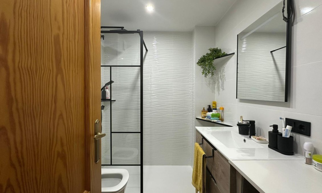 Használt Ingatlanok - Apartman -
Torrevieja - Centrum