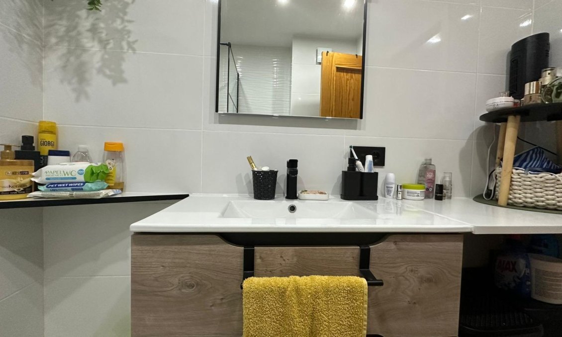 Használt Ingatlanok - Apartman -
Torrevieja - Centrum