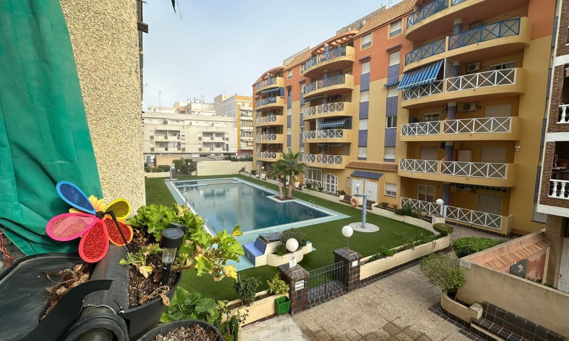 Használt Ingatlanok - Apartman -
Torrevieja - Centrum