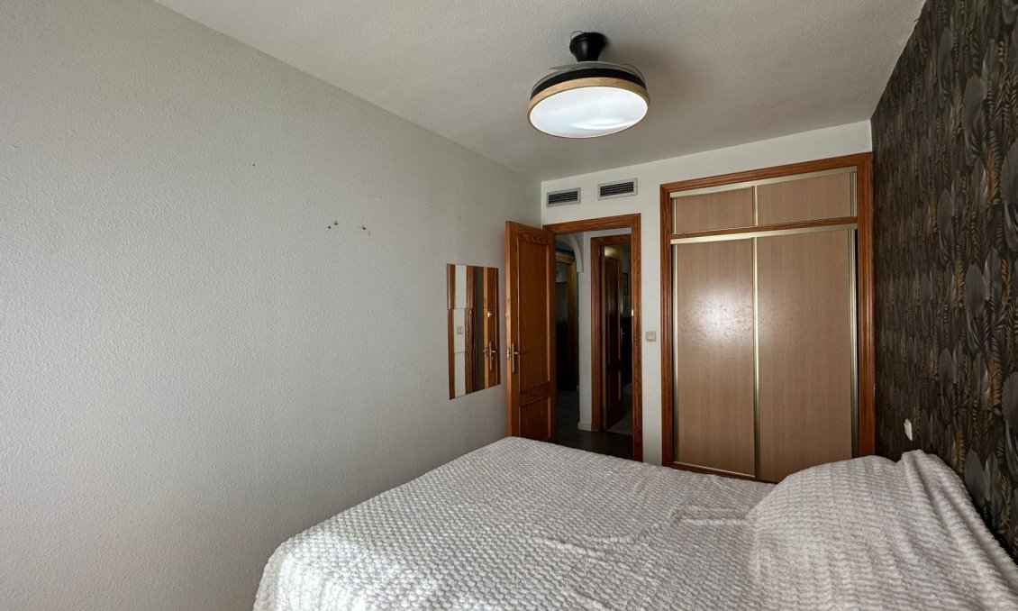 Wiederverkauf - Wohnung -
Torrevieja - Centro