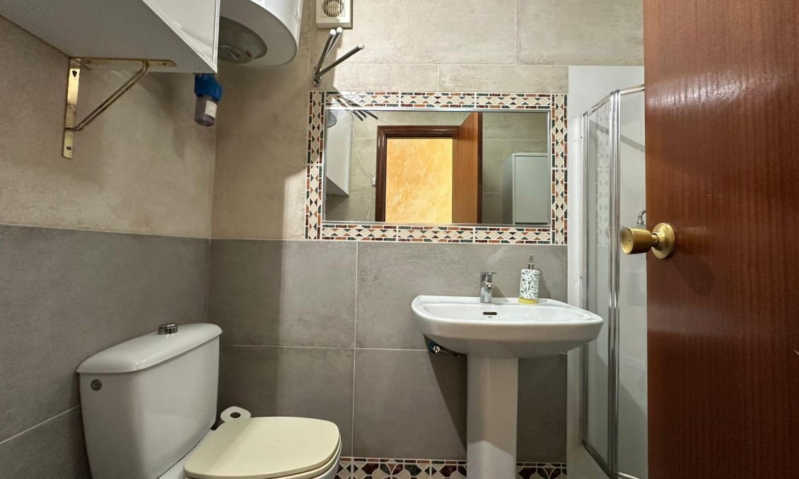 Használt Ingatlanok - Apartman -
Torrevieja - Centrum