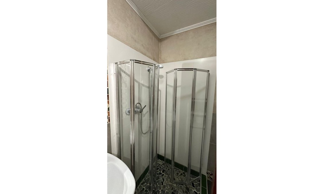 Használt Ingatlanok - Apartman -
Torrevieja - Centrum